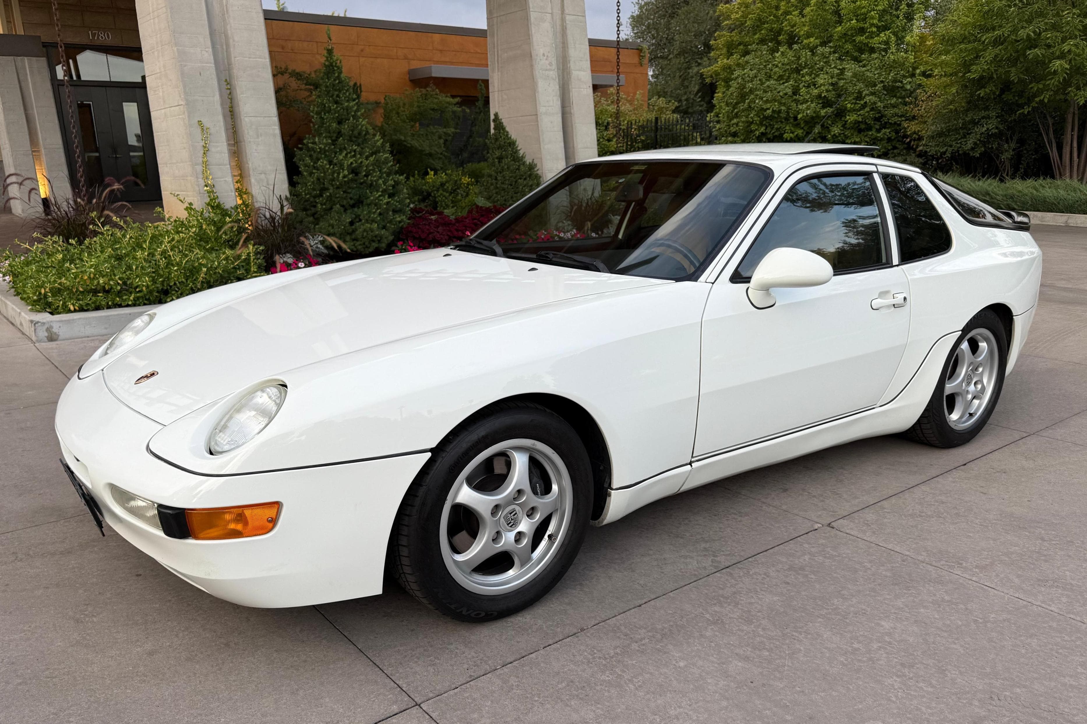 1994 Porsche 968 sold for $9,800