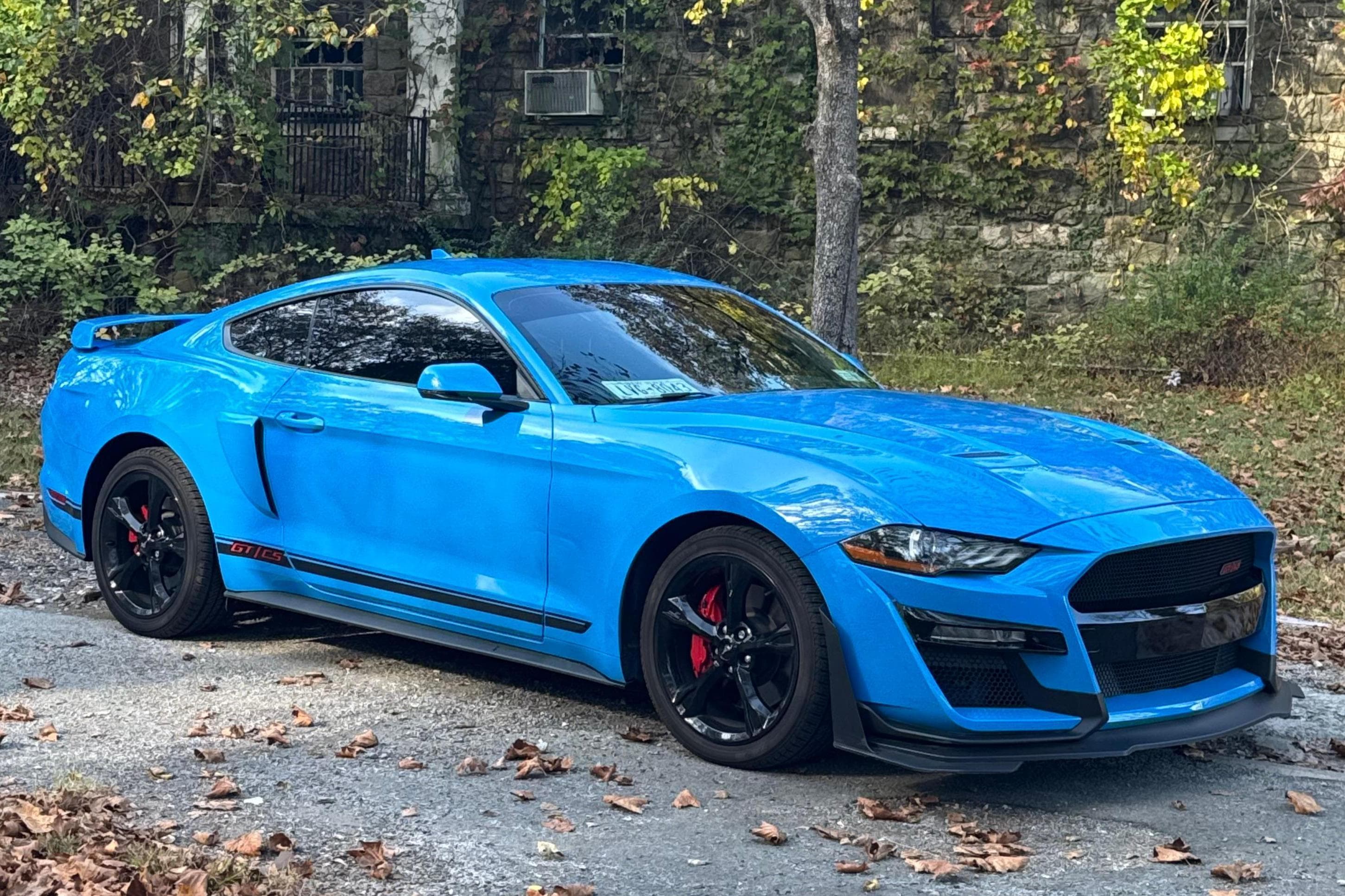 2022 Ford Mustang sold for $28,750