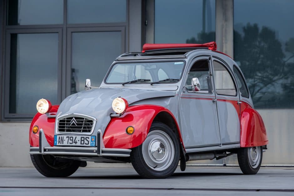 1985 Citroen 2CV sold for $20,000