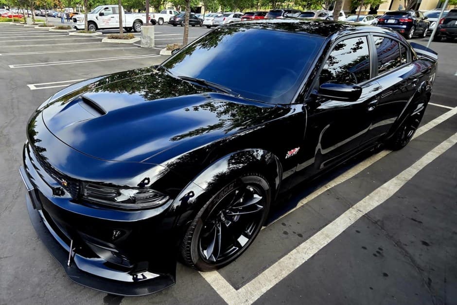 2023 Dodge Charger sold for $42,750