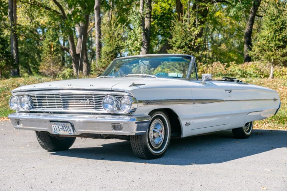 1964 Ford Galaxie sold for $18,000