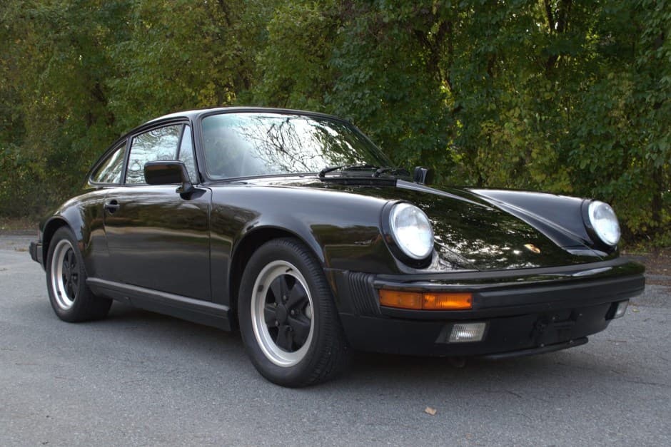 1988 Porsche 911 Carrera 3.2 sold for $91,000