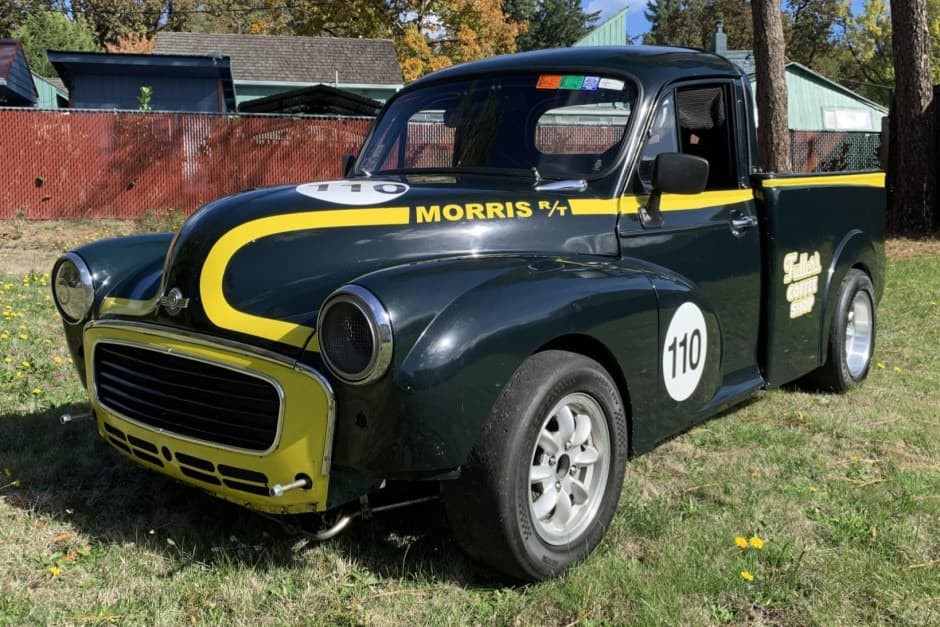 1961 Morris Minor sold for $31,000