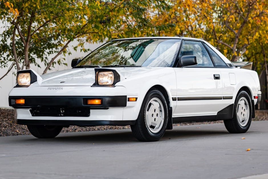 1985 Toyota AW11 MR2 sold for $18,600