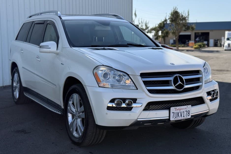 2011 Mercedes-Benz GL & GLS-Class sold for $8,389