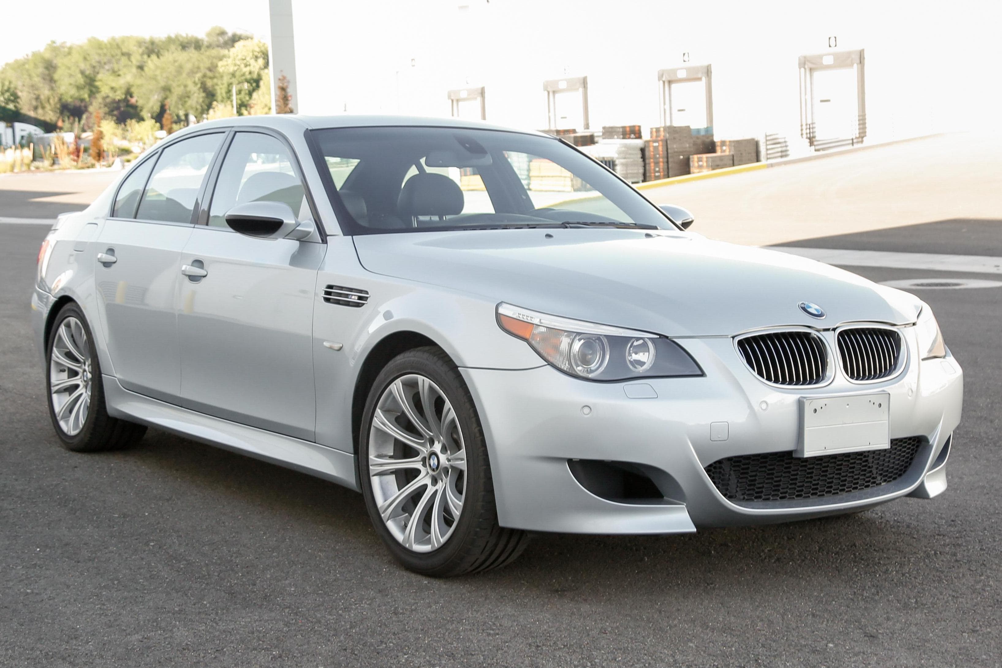 2007 BMW E60 M5 sold for $39,500
