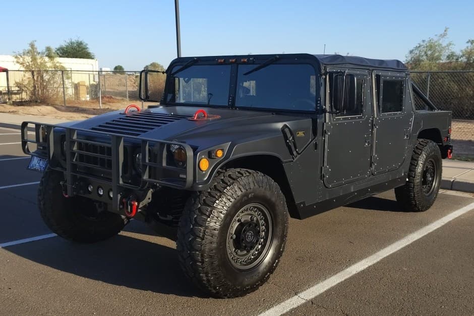 1991 Hummer HMMWV/Humvee sold for $50,000