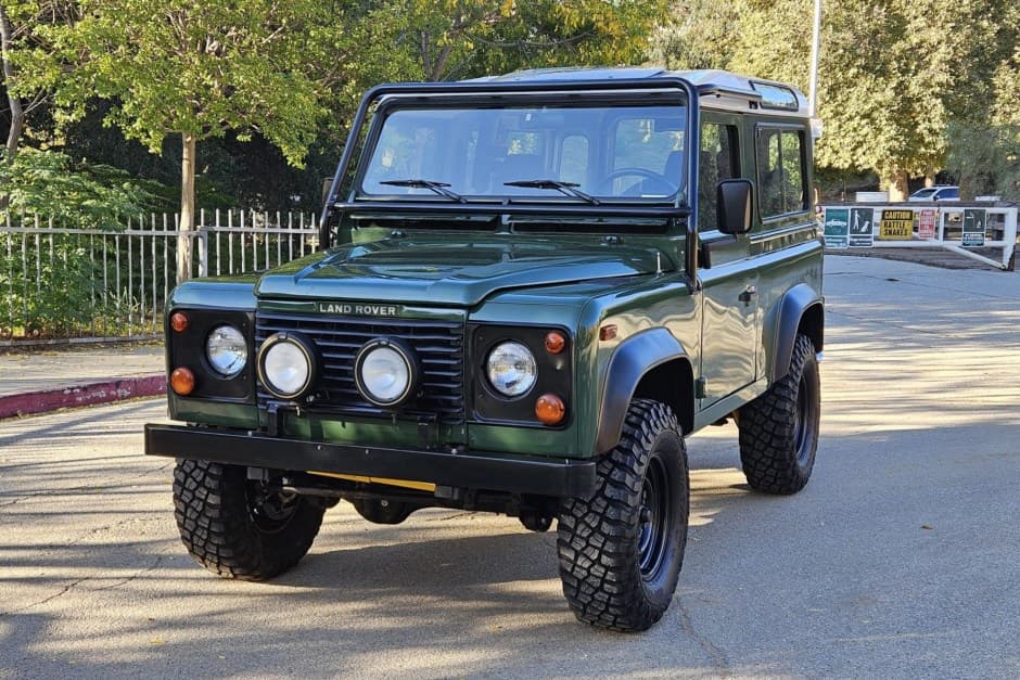 1995 Land Rover Defender 90 NAS sold for $68,000