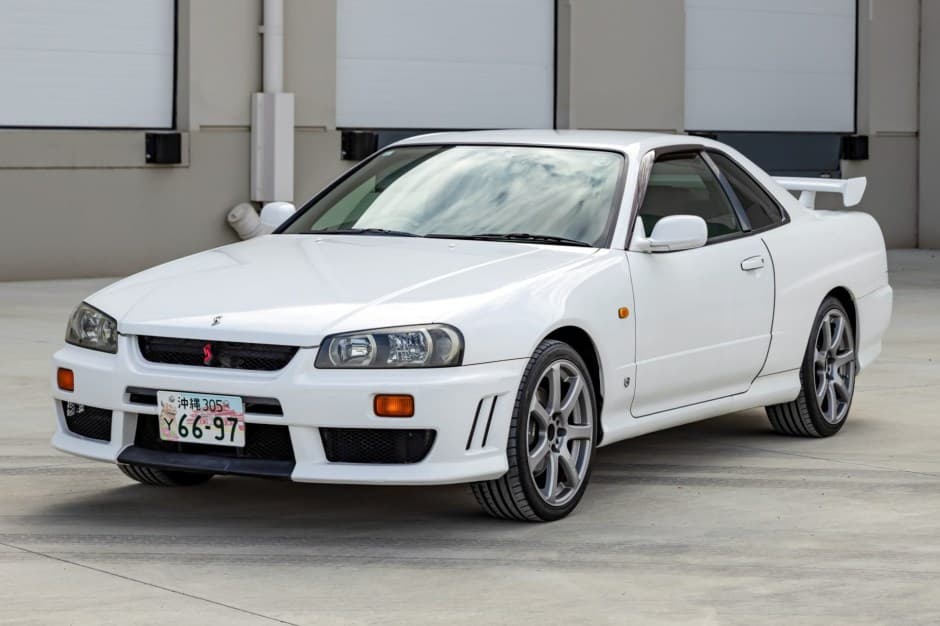 1999 Nissan R34 Skyline sold for $36,000