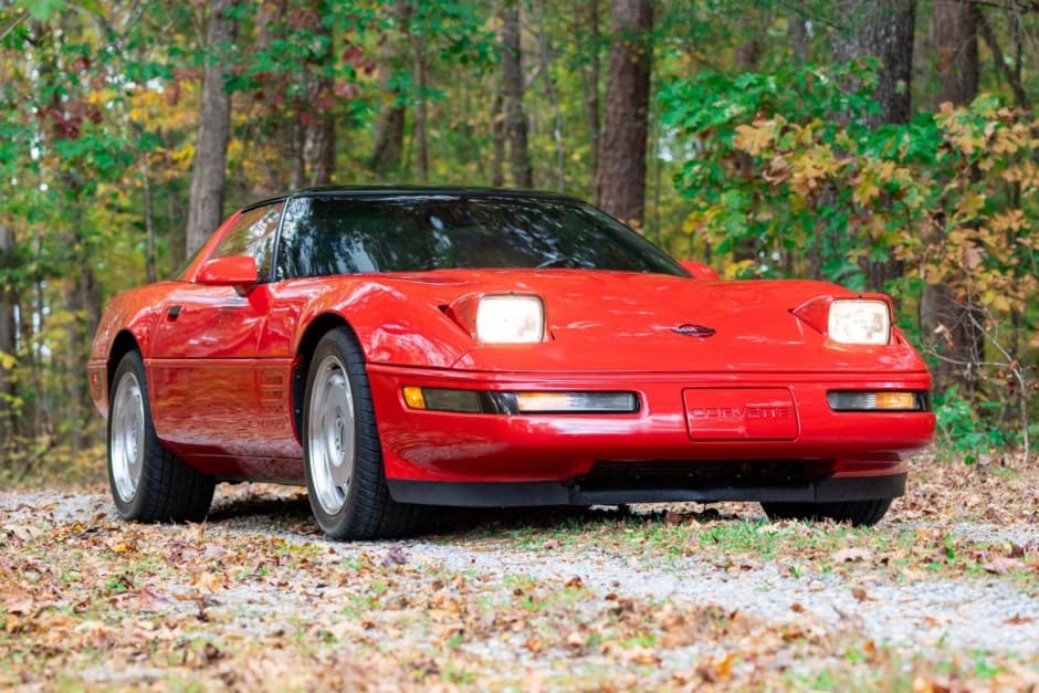 1991 Chevrolet Corvette C4 Coupe (1984-1991) sold for $10,250