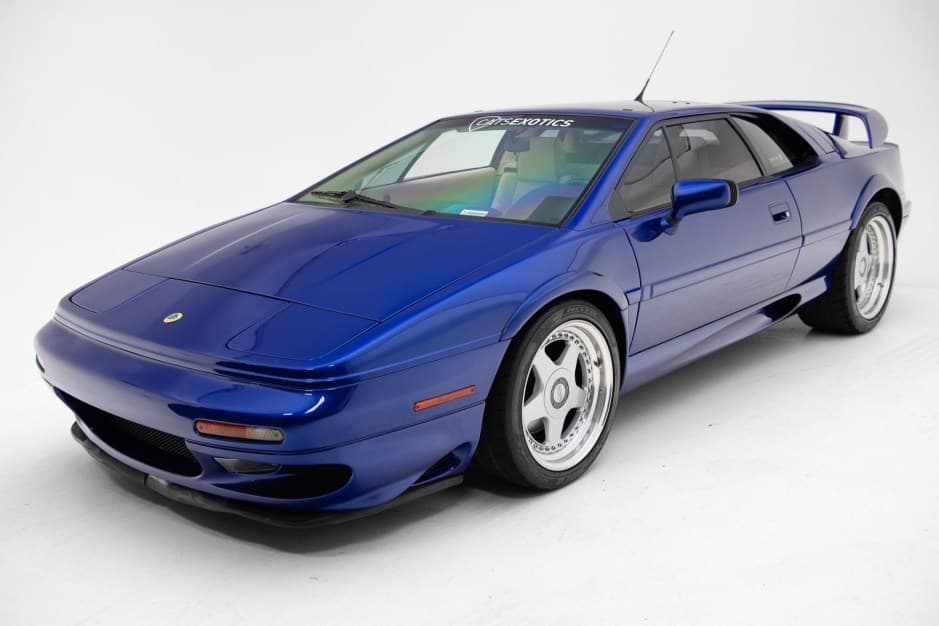 1998 Lotus Esprit sold for $53,000