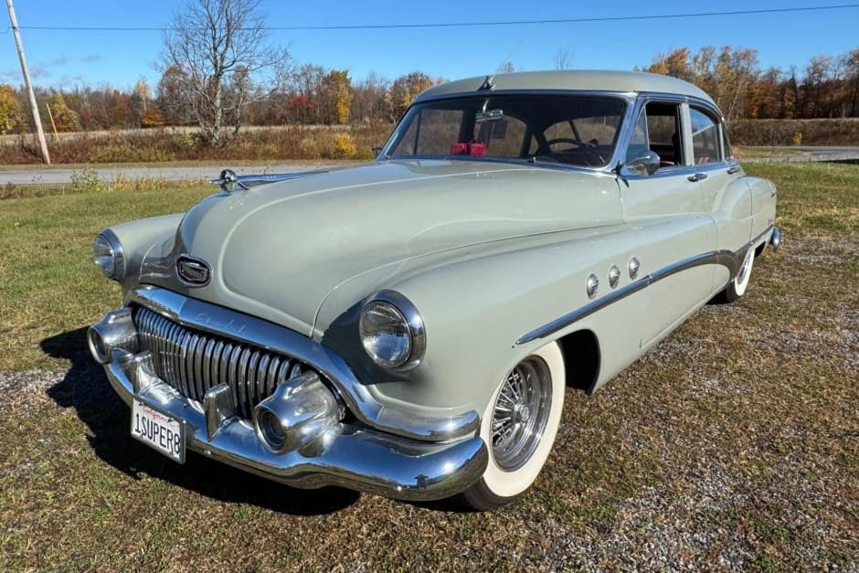 1951 Buick Super sold for $17,900