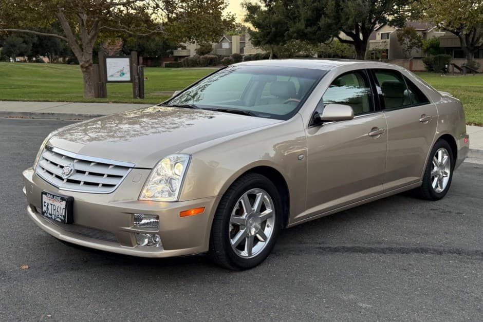 2005 Cadillac STS & STS-V sold for $12,500
