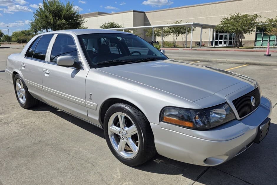 2003 Mercury Marauder sold for $11,300