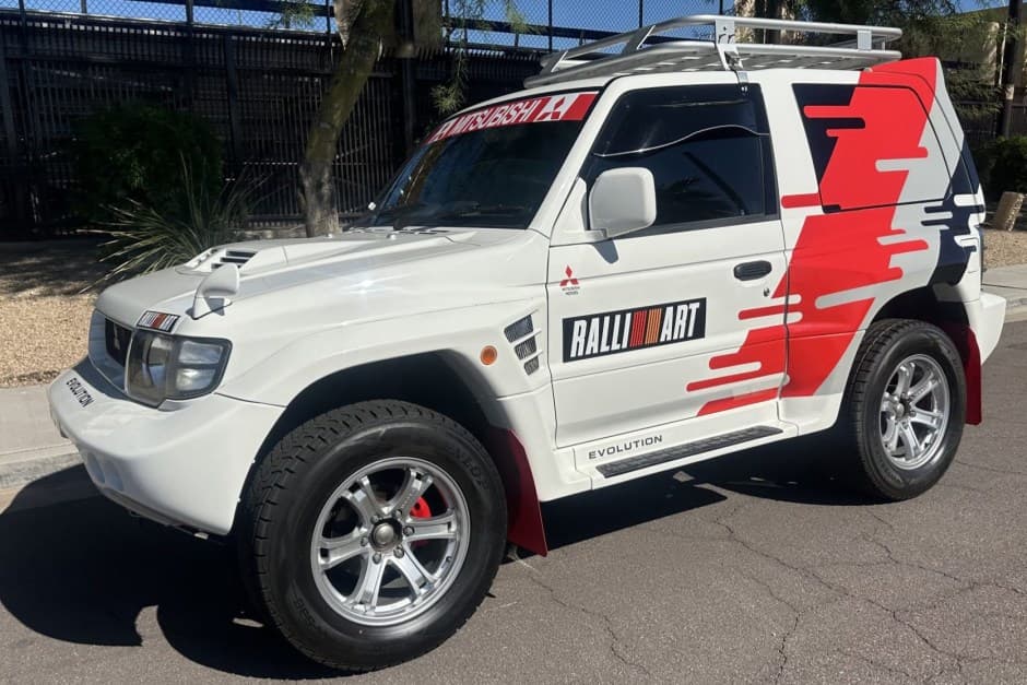1998 Mitsubishi Pajero Evolution sold for $26,500
