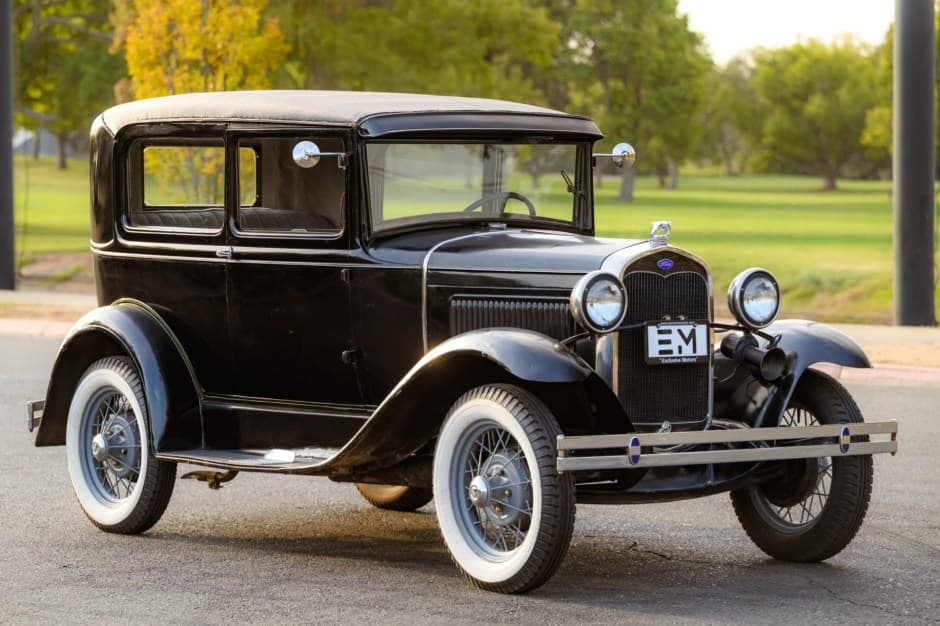 1931 Ford  sold for $6,601
