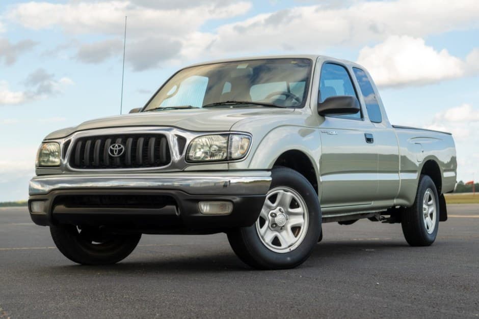 2002 Toyota Tacoma (N1X0 1995-2005) sold for $15,250
