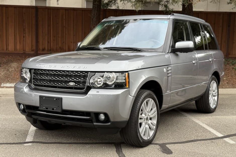2012 Land Rover Range Rover L322 sold for $10,200