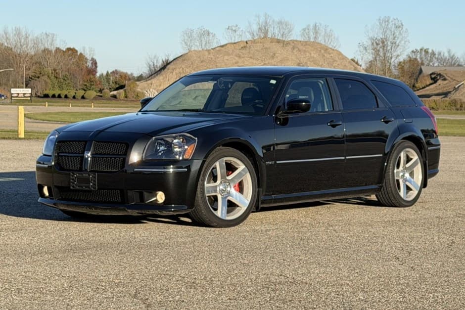 2006 Dodge Magnum sold for $26,000