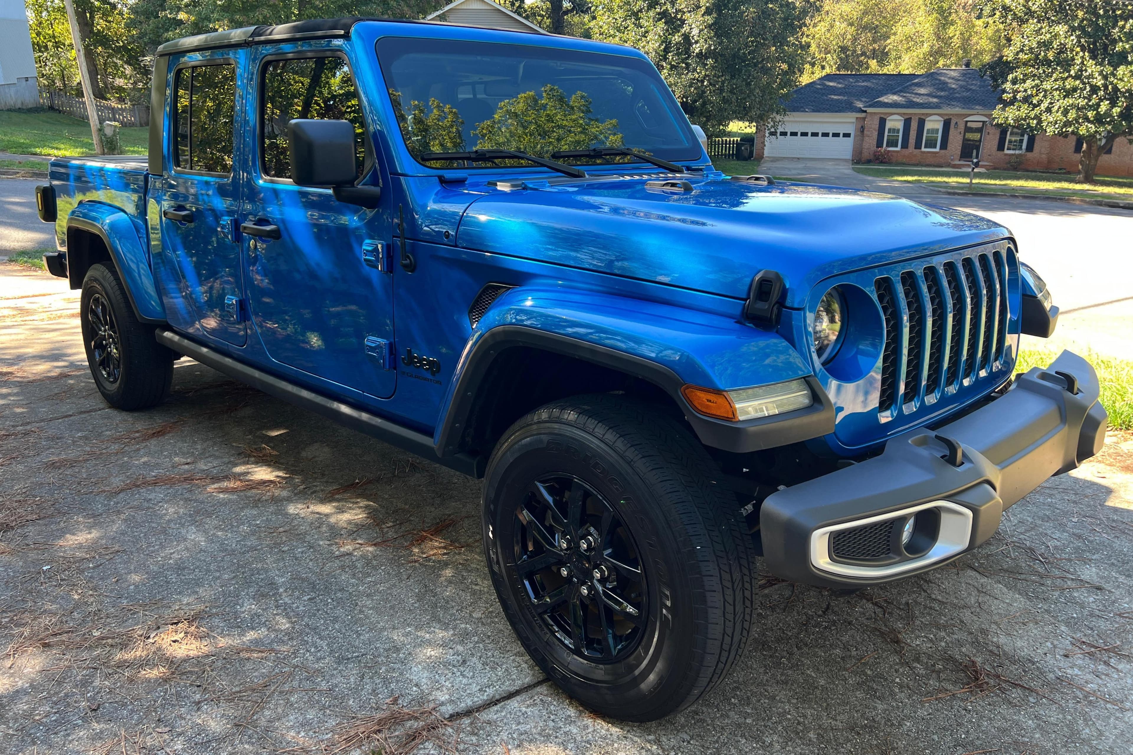 2023 Jeep Gladiator sold for $25,750