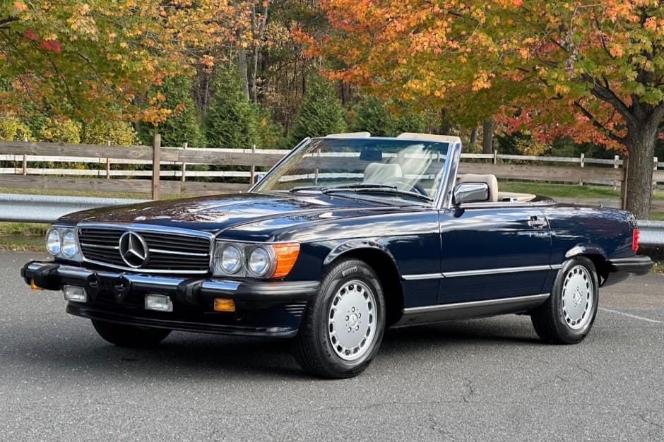 1988 Mercedes-Benz R107 SL sold for $69,500