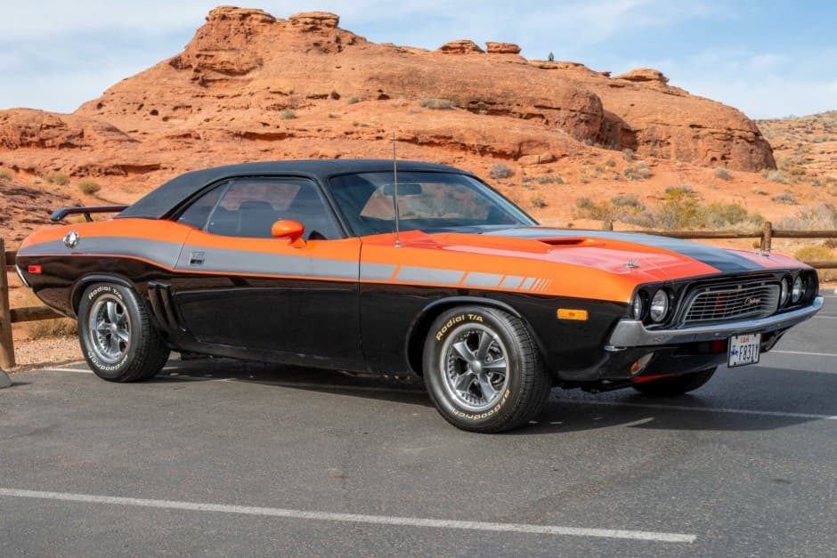 1972 Dodge Challenger (1970-1974) sold for $33,750