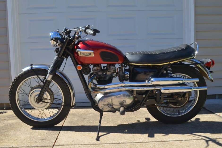 1969 Triumph Trophy sold for $5,666