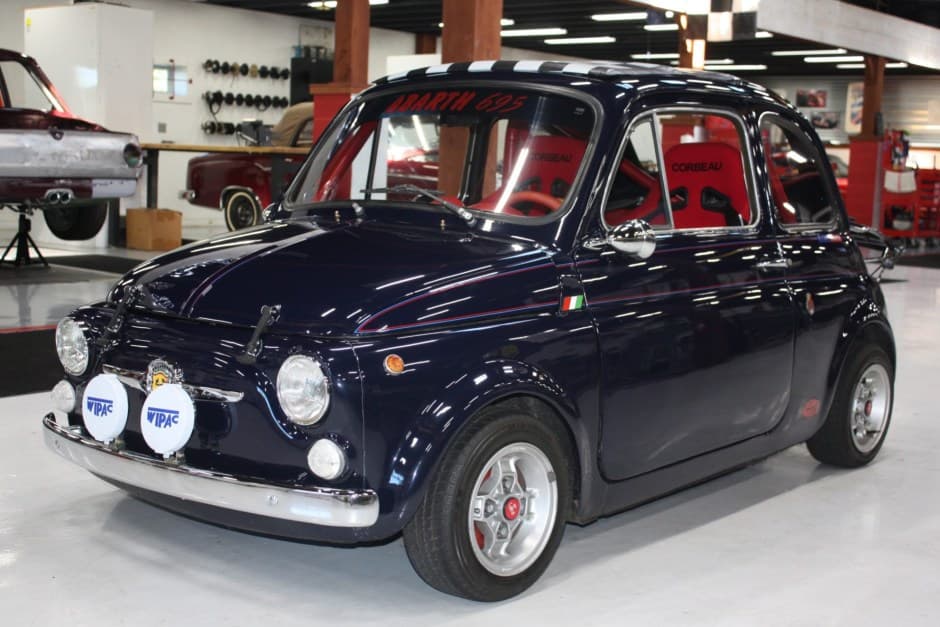 1968 Fiat Nuova 500 (1957-1975) sold for $9,100