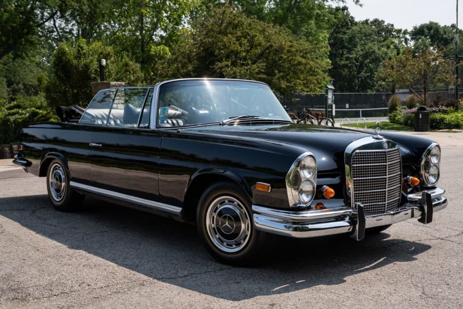 1969 Mercedes-Benz W111 Coupe & Cabriolet sold for $88,000