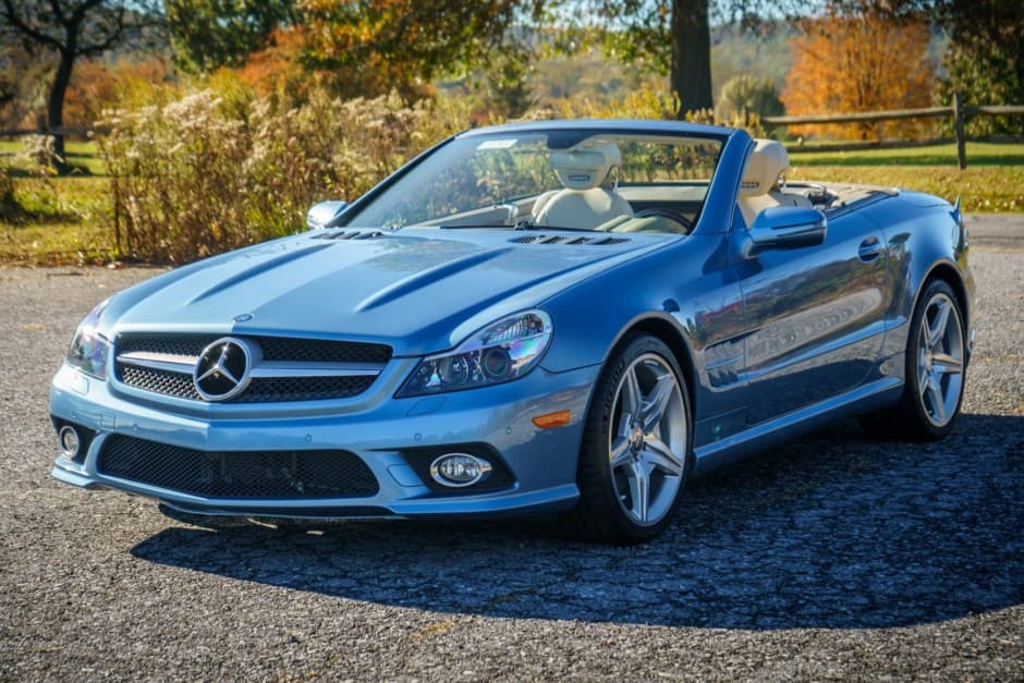 2011 Mercedes-Benz R230 SL sold for $29,500