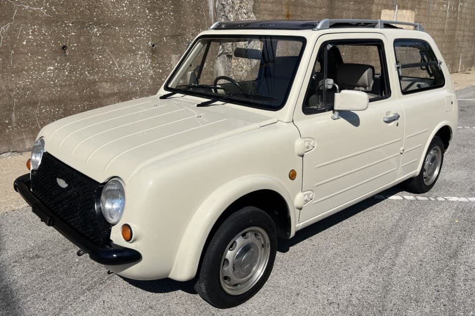 1989 Nissan Pao sold for $5,500