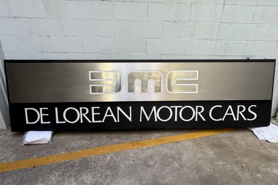 0 DeLorean DMC-12 sold for $7,000