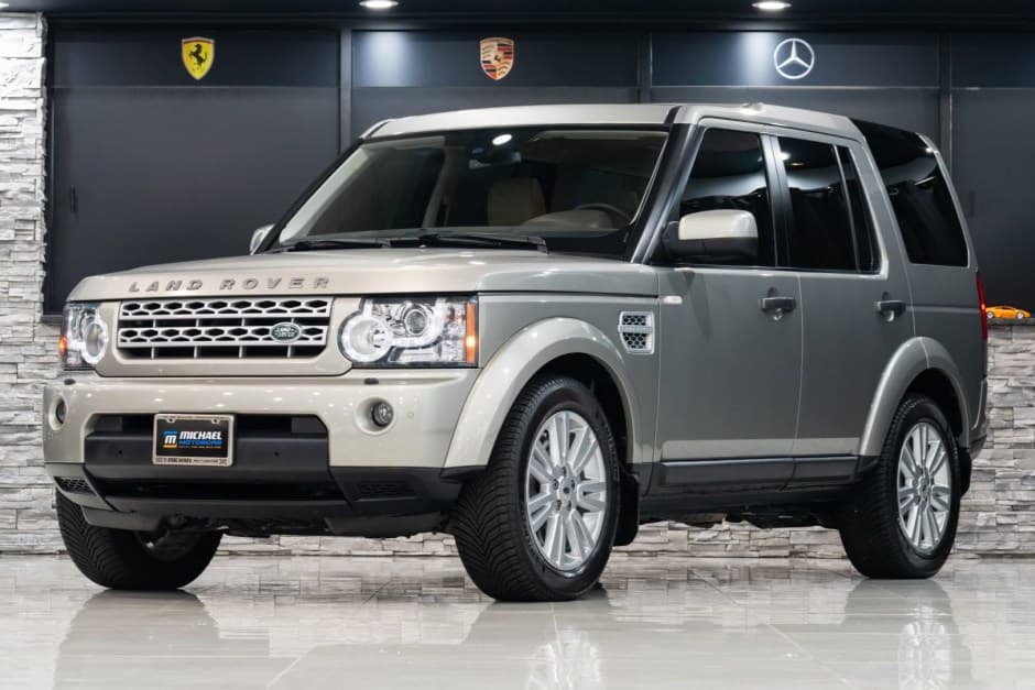 2012 Land Rover LR4 sold for $37,000