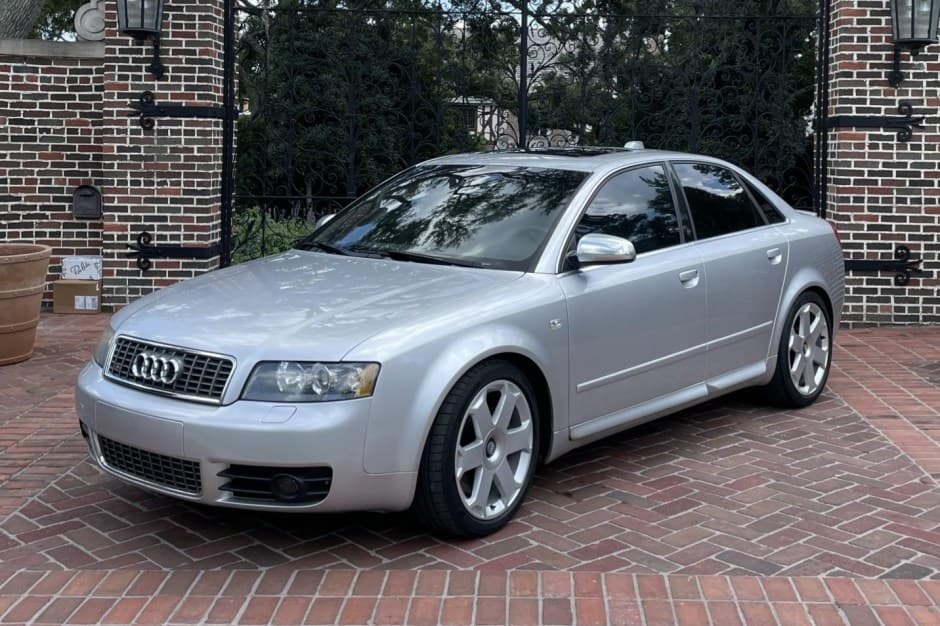 2004 Audi B7 S4 sold for $10,750