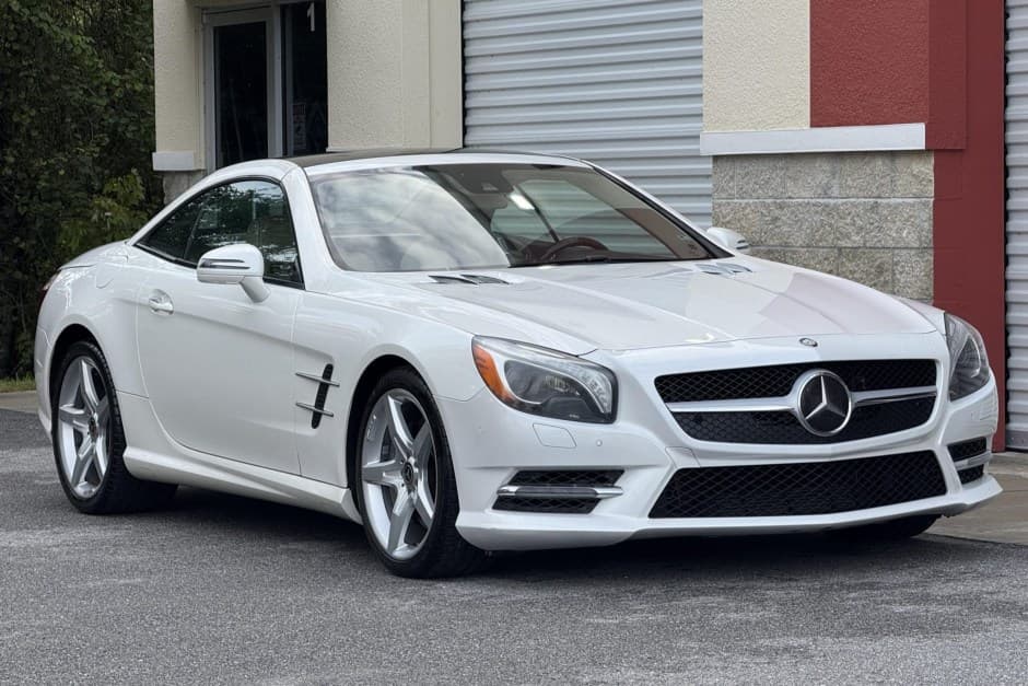 2013 Mercedes-Benz R231 SL sold for $22,550
