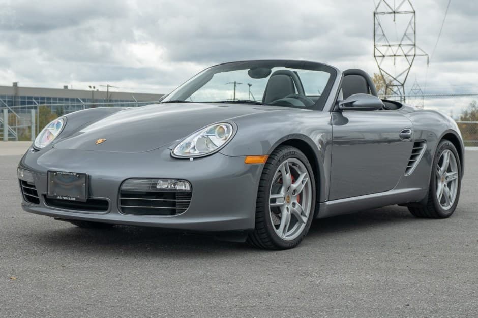 2006 Porsche 987 Boxster sold for $21,000