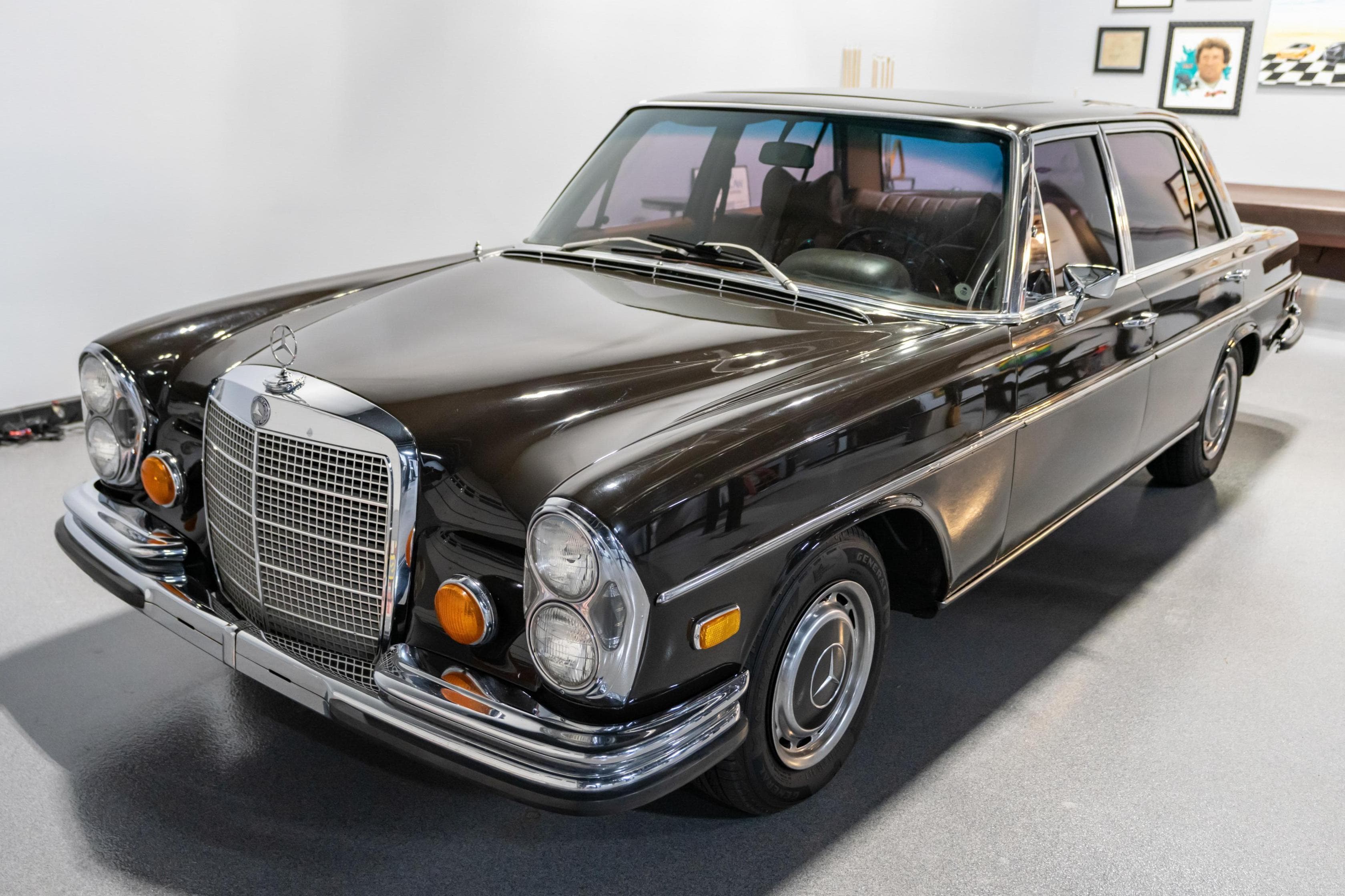 1973 Mercedes-Benz S-Class sold for $13,500