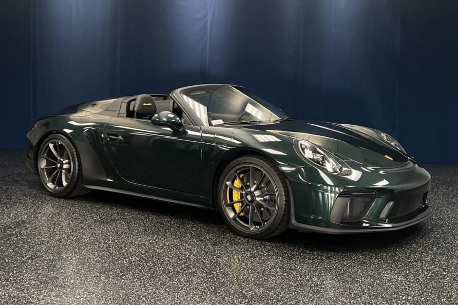 2019 Porsche 911 Speedster sold for $520,000