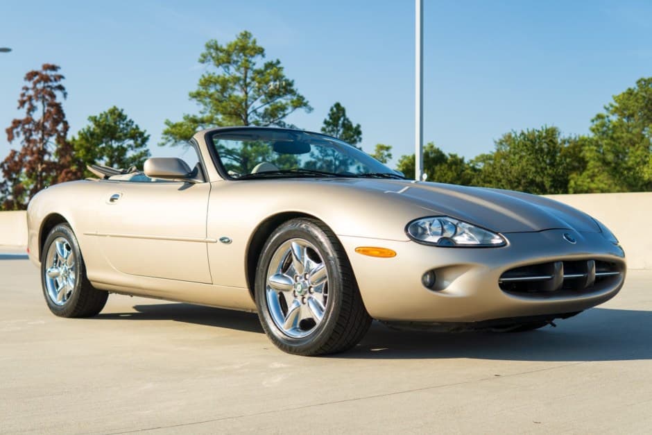 1999 Jaguar XK8 sold for $8,700