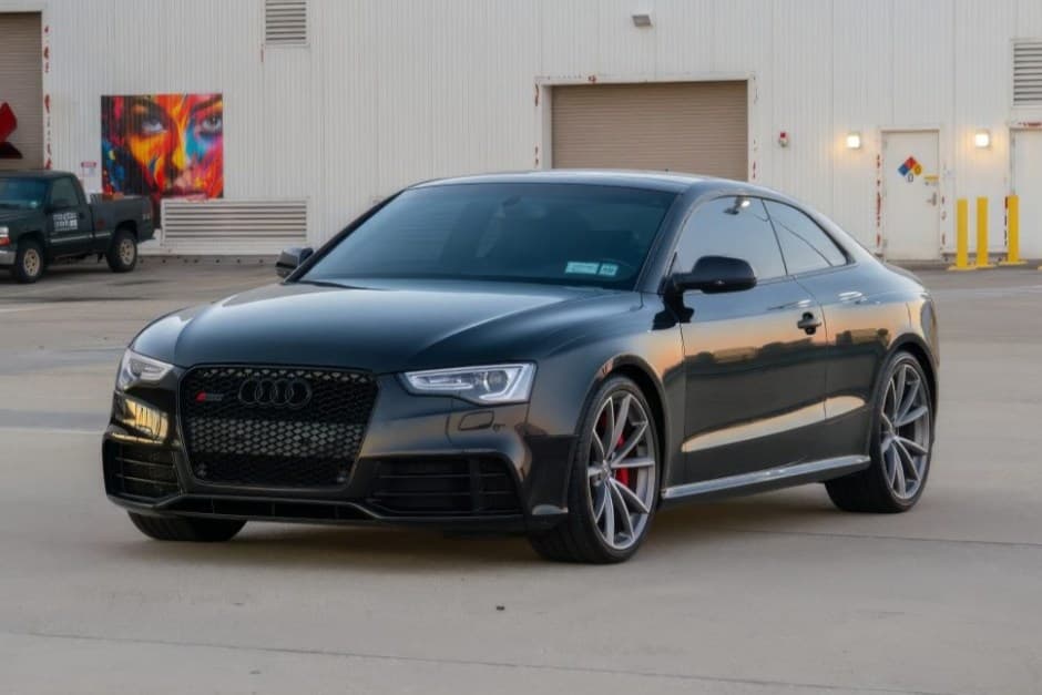2015 Audi RS5 sold for $31,000