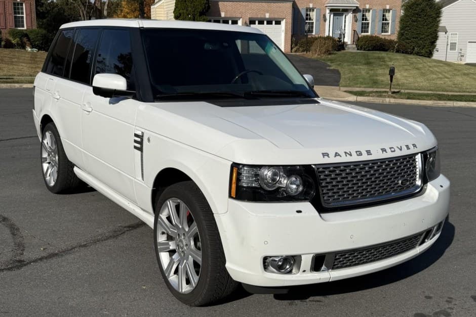 2012 Land Rover Range Rover L322 sold for $13,250