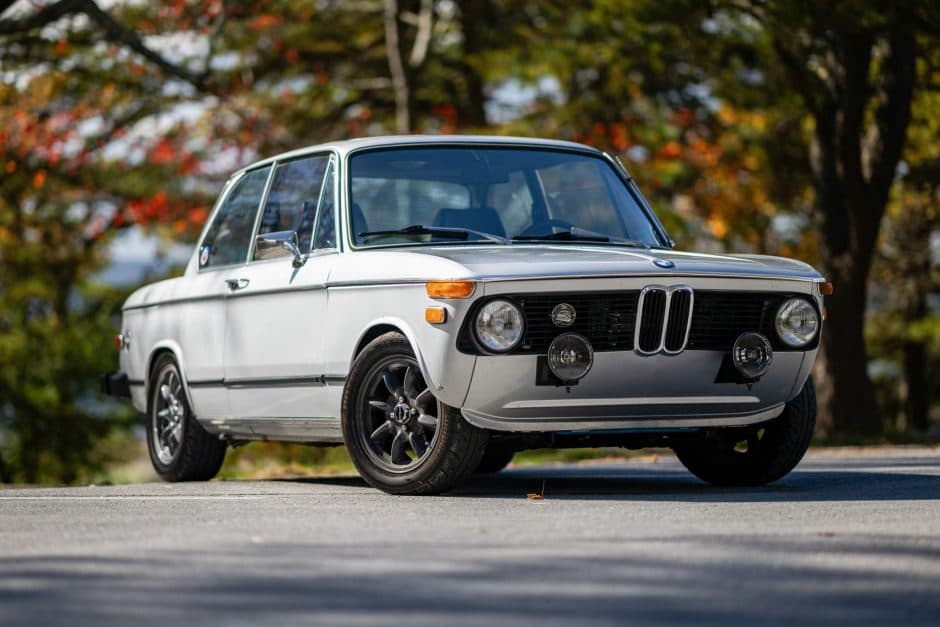 1976 BMW 2002 sold for $12,867