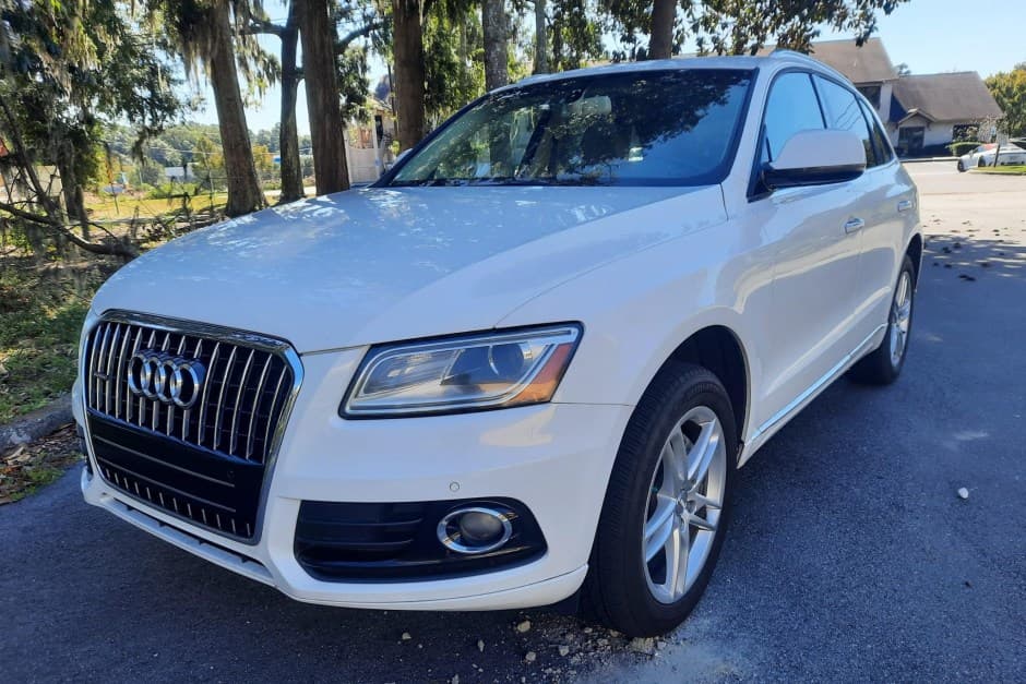2016 Audi Q5 sold for $8,250