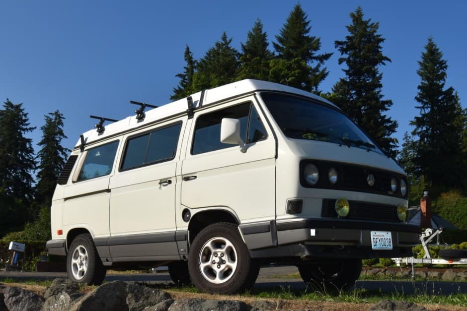 1991 Volkswagen Vanagon sold for $15,250