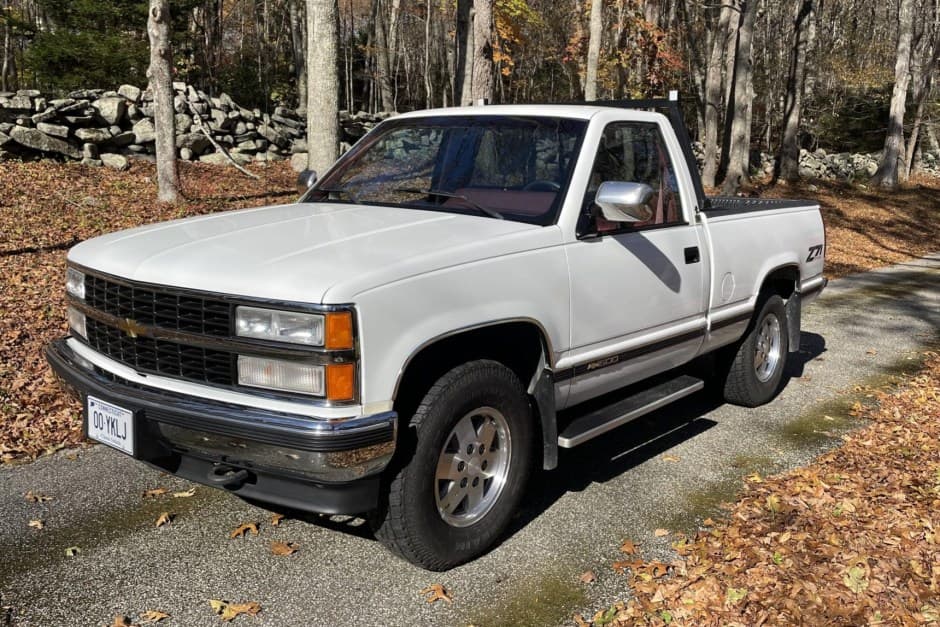 1991 Chevrolet C/K GMT400 (1988-2002) sold for $13,750