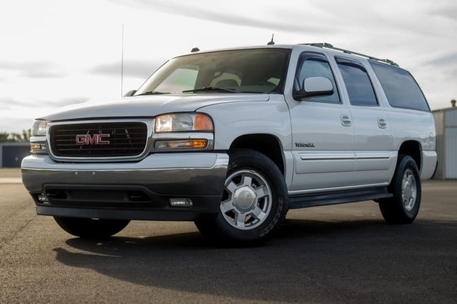 2005 GMC Yukon GMT800 sold for $32,500