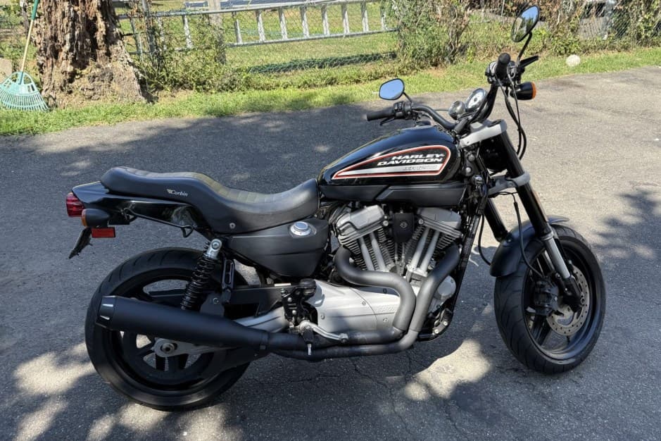 2010 Harley-Davidson Sportster sold for $4,600
