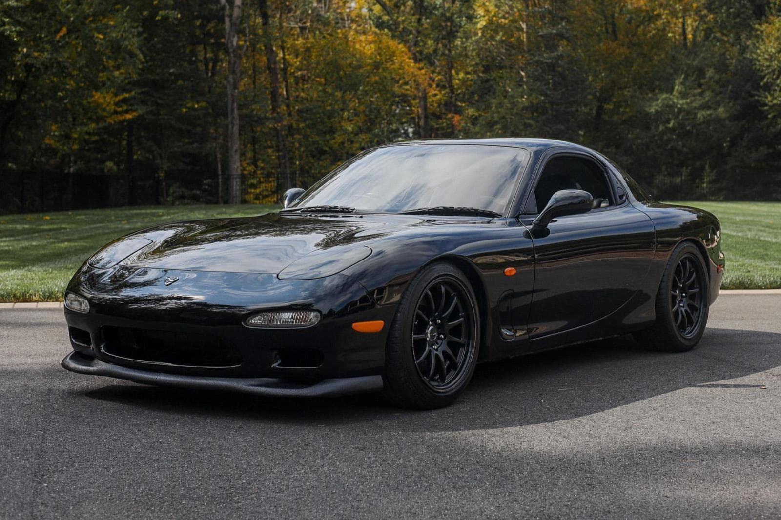 1992 Mazda FD RX-7 sold for $27,000