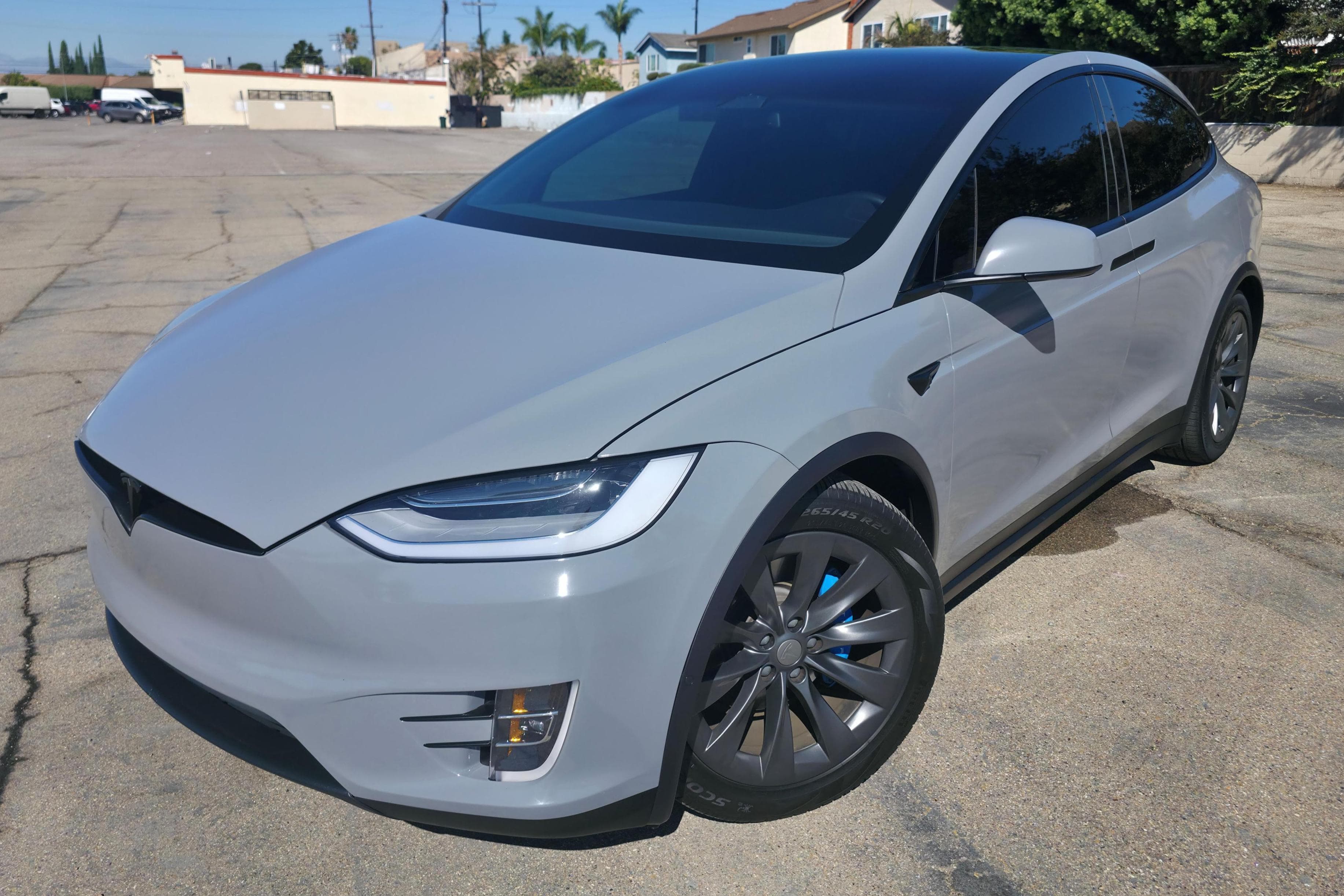 2020 Tesla Model X sold for $35,500