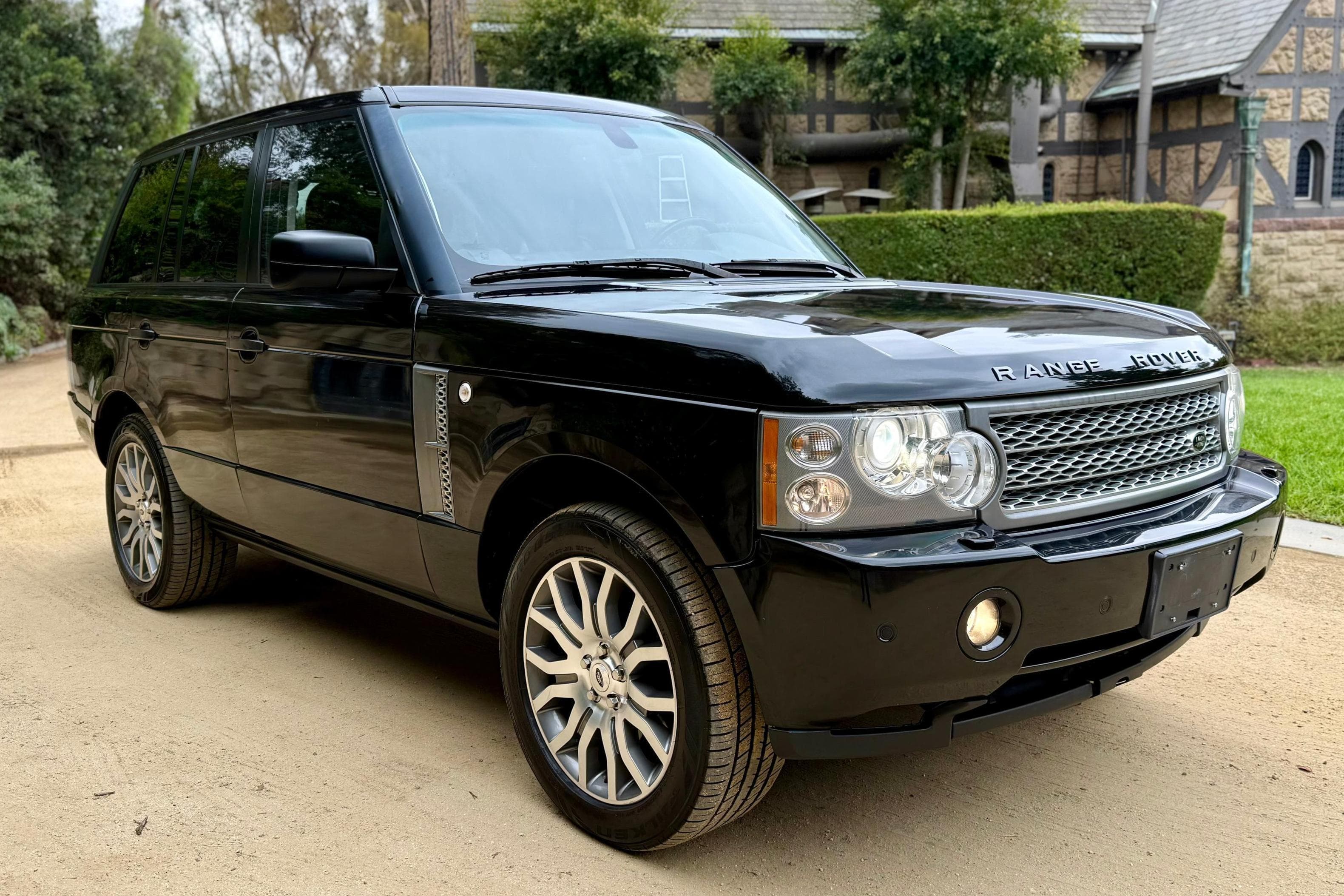 2009 Land Rover Range Rover sold for $11,300
